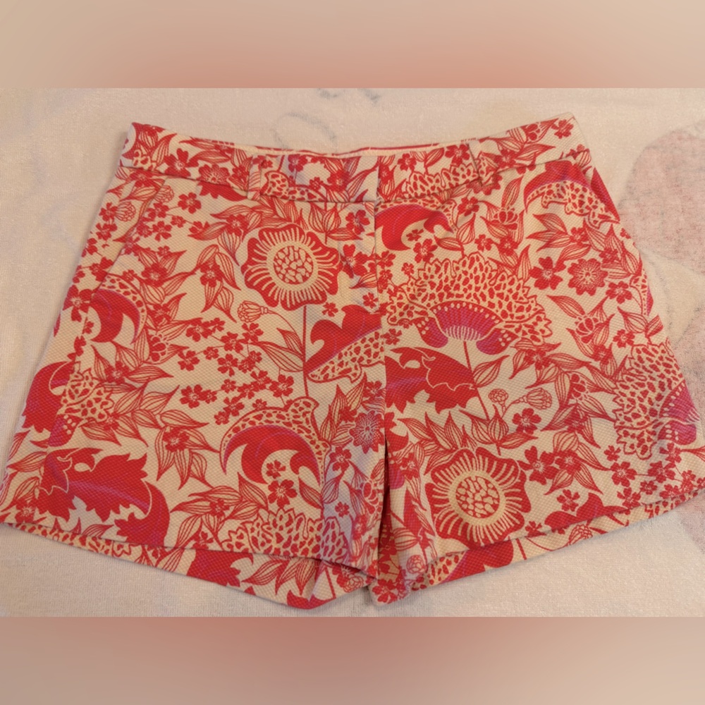 Kenar High Waist White and Orange Shorts